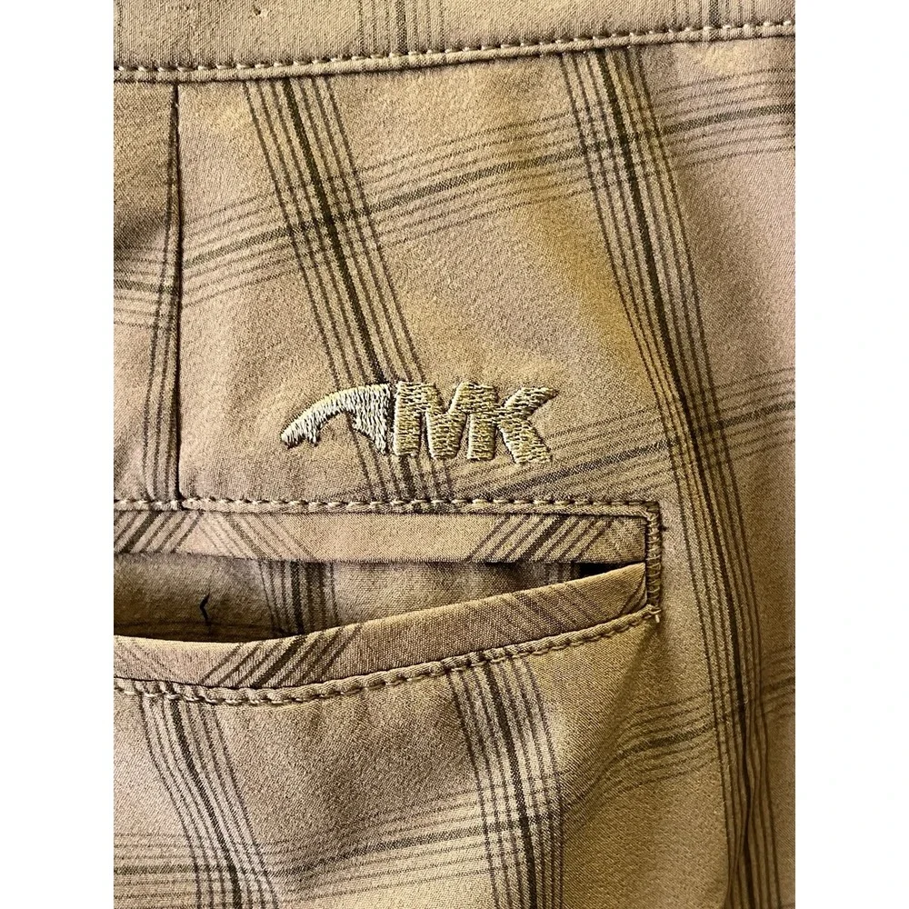 Mountain Khakis Men's Plaid Performance Shorts 34x10 Tan Windowpane Flat Front